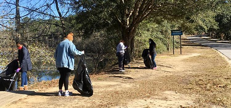 SGA and others participating in Clean Up Day on February 20, 2021